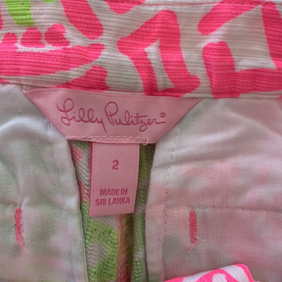 Shorts - Picture 3 of 4